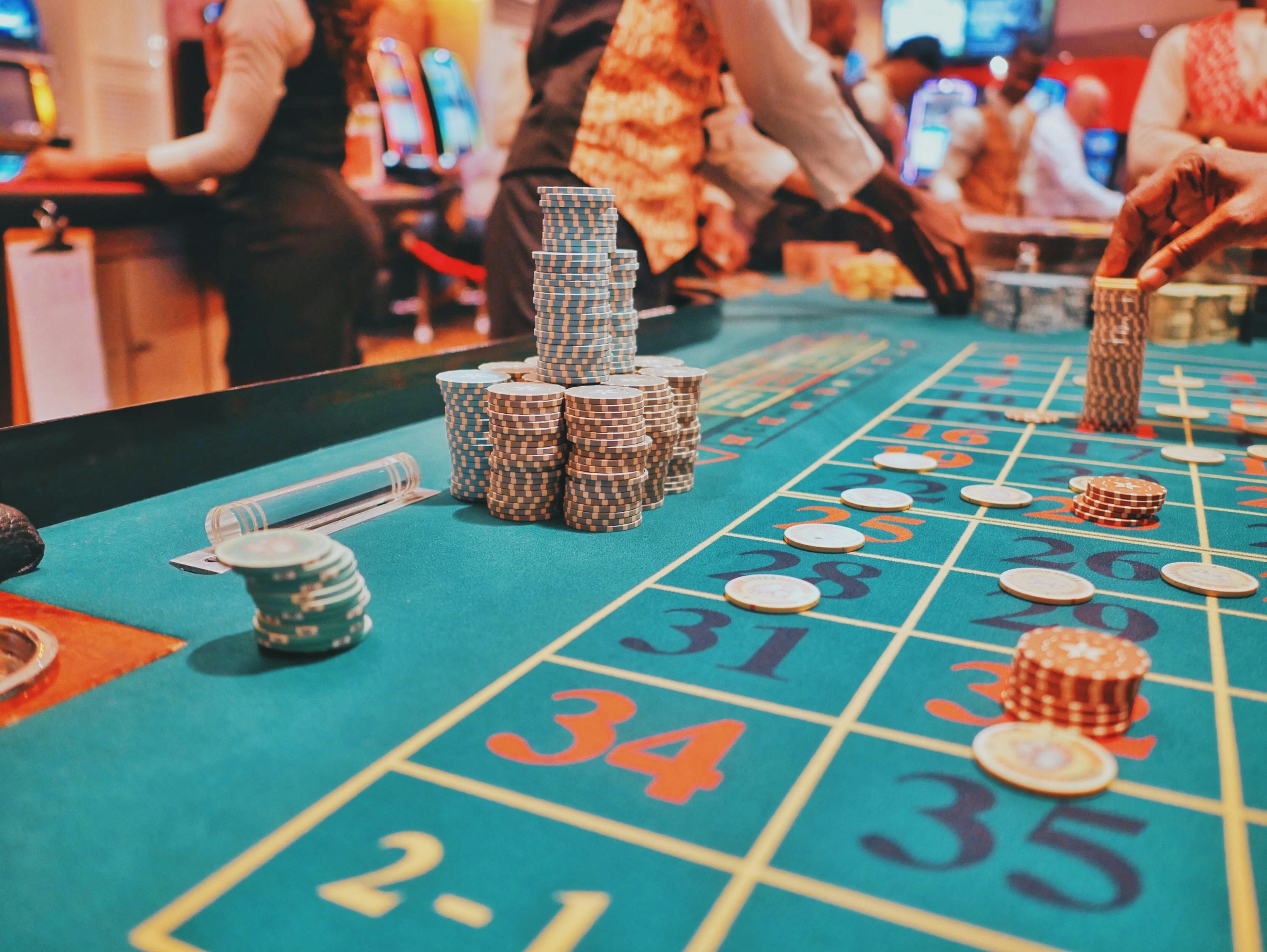 kbz999 Live Baccarat Table မြန်မာဒိုင်နှင့် ကစားသမားများ